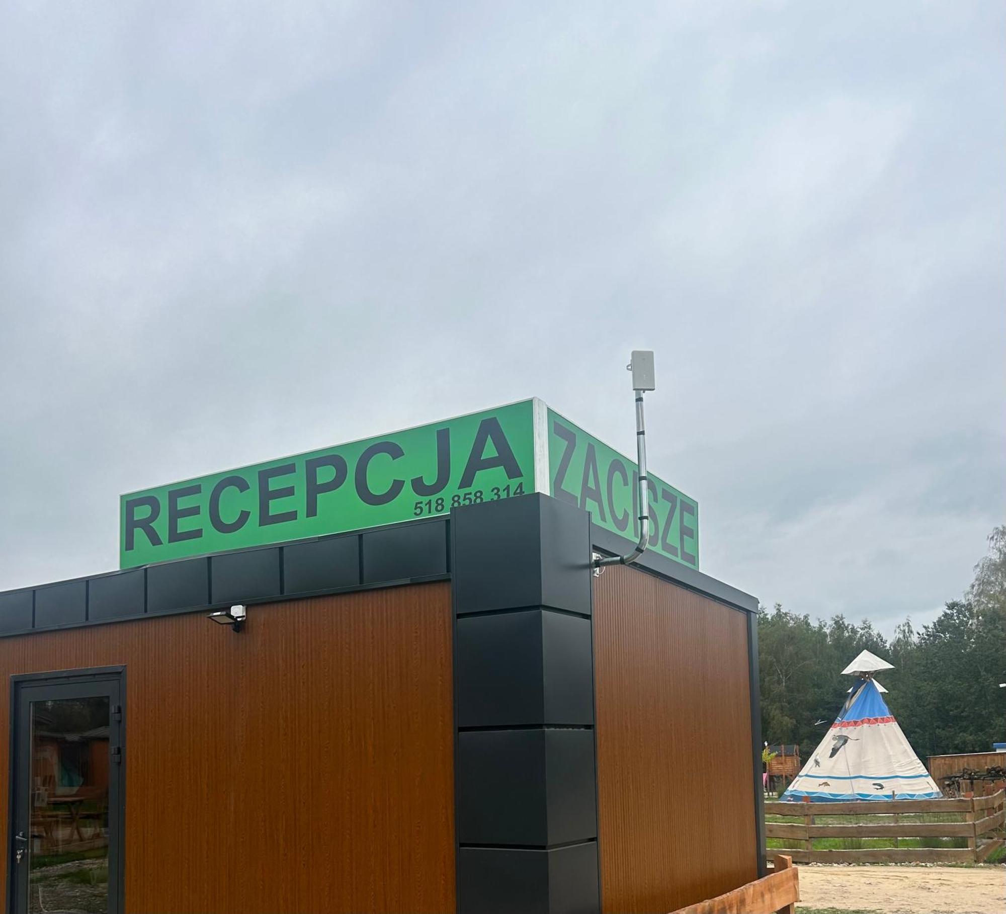 Отель Zacisze Obok Suntago Park Grabce-Towarzystwo Экстерьер фото